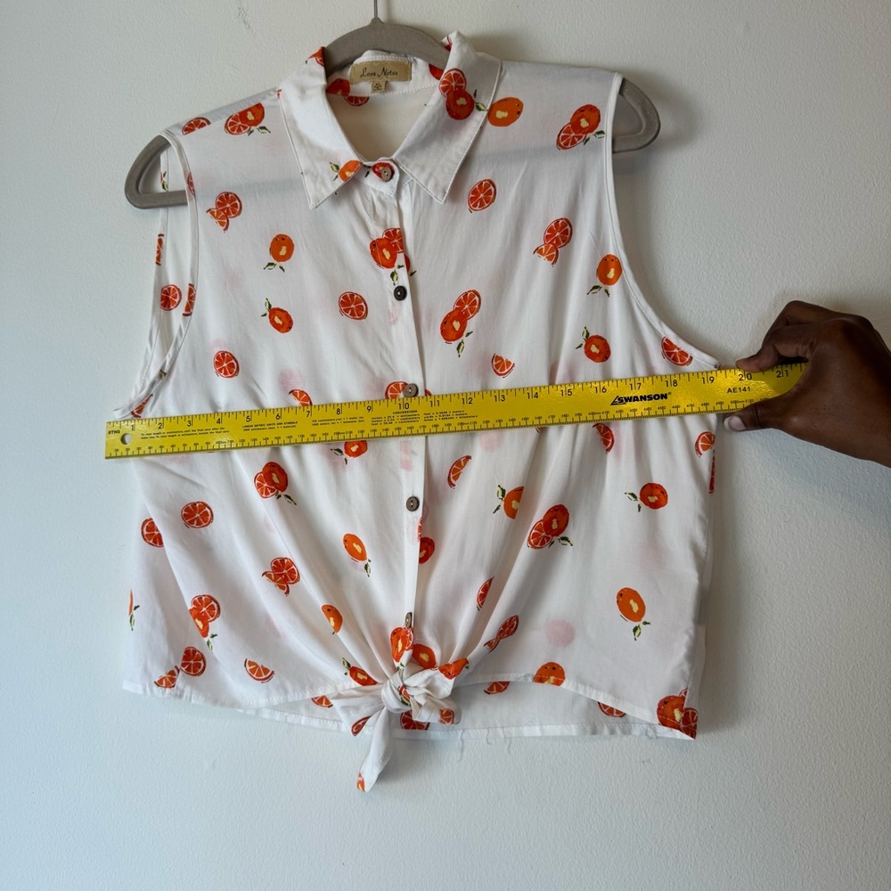 Love Notes Citrus Button-Up BlouseWhite and Orange Feminine Summer Beach 0014 - Picture 13 of 14
